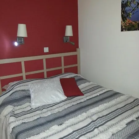 Village Cap Esterel Agay St Raphael Vue Et Piscine