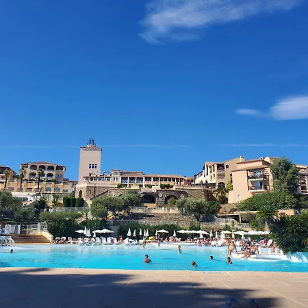Apartment Village Cap Esterel Agay St Raphael Vue Et Piscine