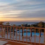 Village Cap Esterel Agay St Raphael Vue Et Piscine