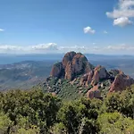 Village Cap Esterel Agay St Raphael Vue Et Piscine Saint-Raphaël