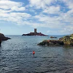 Village Cap Esterel Agay St Raphael Vue Et Piscine Lejlighed