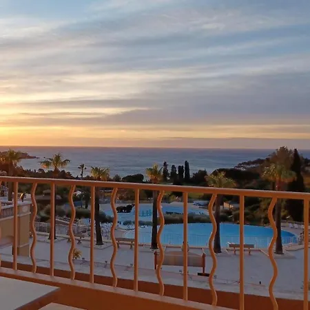 Village Cap Esterel Agay St Raphael Vue Et Piscine