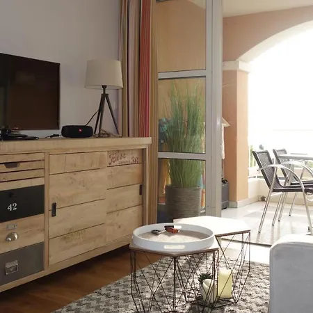 Village Cap Esterel Agay St Raphael Vue Et Piscine Appartement *