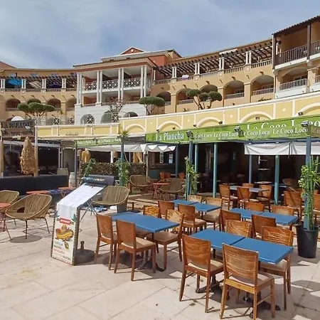 Appartement Village Cap Esterel Agay St Raphael Vue Et Piscine Saint-Raphaël