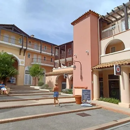 Appartement Village Cap Esterel Agay St Raphael Vue Et Piscine Saint-Raphaël