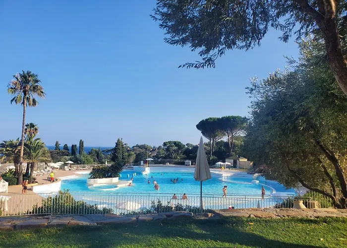 Apartamento Village Cap Estérel Agay St Raphaël Vue Et Piscine